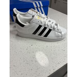 Adidas Superstar II Cloud White Core Gold Metallic Women’s size 10 JS4010 NEW